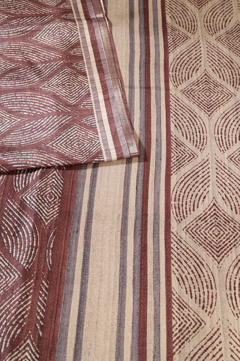 Beige & Brown Tussar Silk Printed Saree - Image 2