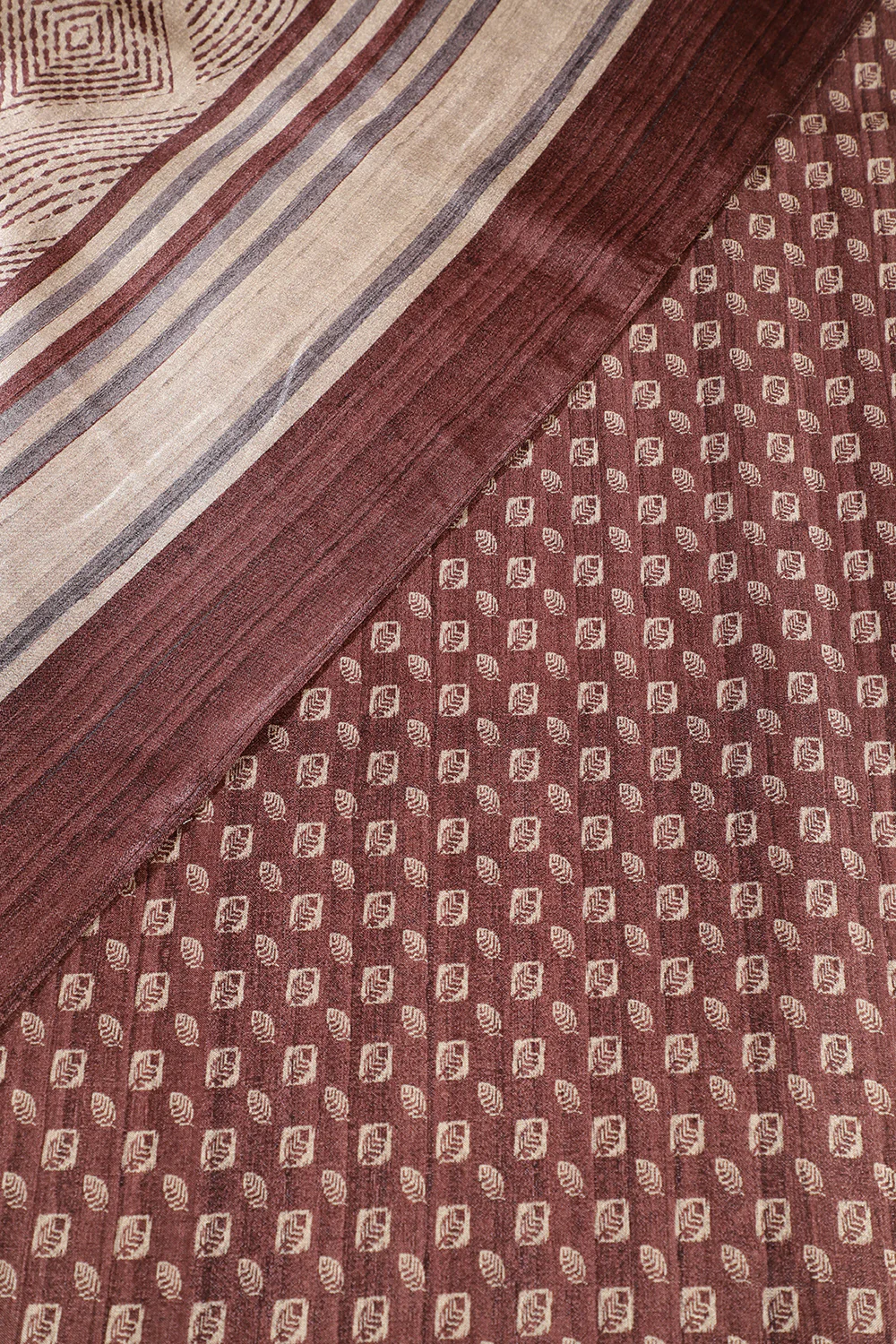Beige & Brown Tussar Silk Printed Saree - Image 4
