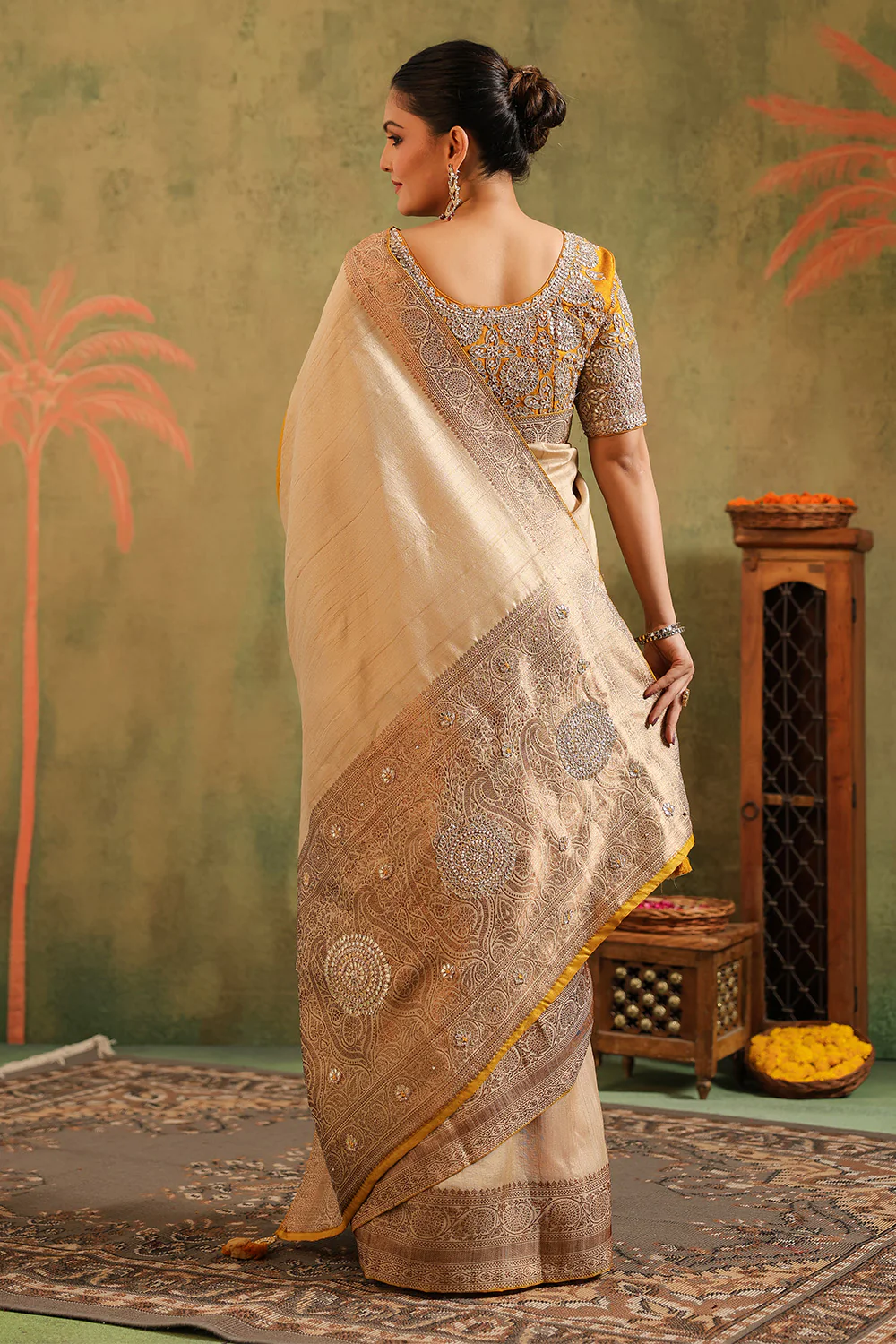 Beige & Mustard Pure Tussar Silk Woven And Embroidered Saree - Image 3