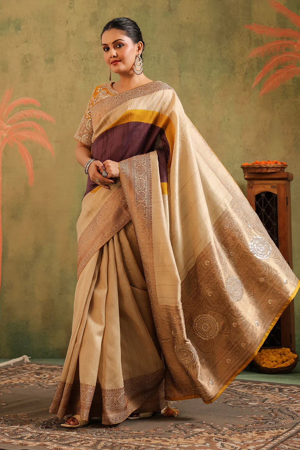 Beige & Mustard Pure Tussar Silk Woven And Embroidered Saree - Image 5
