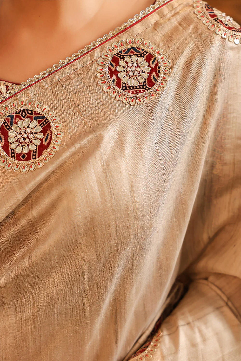 Beige Pure Tussar Embroidered Saree - Image 9