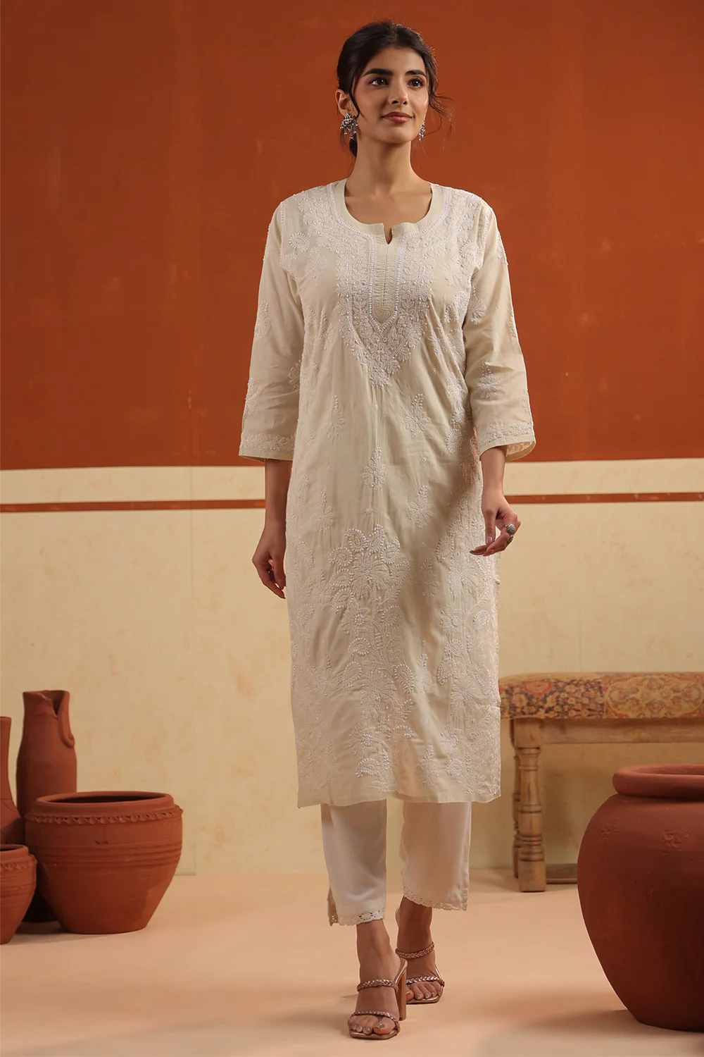 Beige Resham Embroidered Kurta