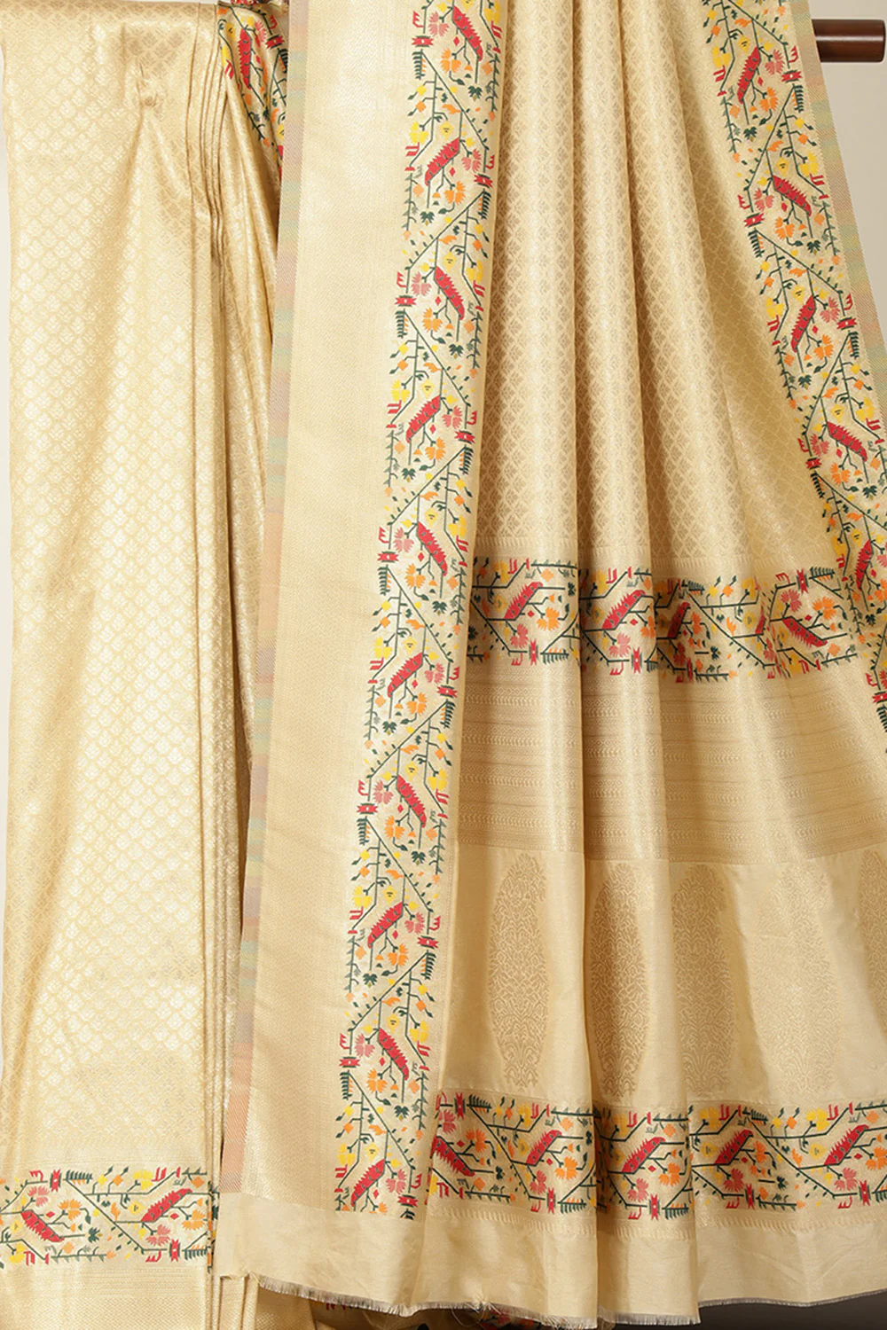 Beige Soft Silk Zari and Resham woven Paithani Work Saree - Image 4