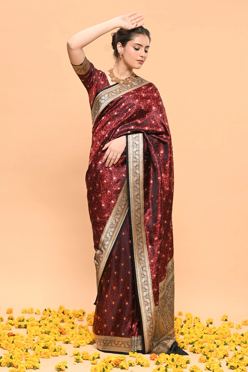 Black & Maroon Color Banarasi Silk Woven Saree - Image 2