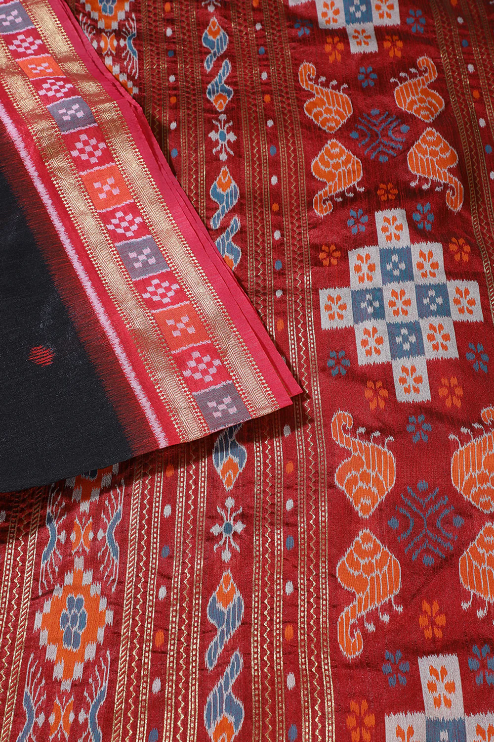 Black Tussar Silk Reham Woven Saree - Image 2