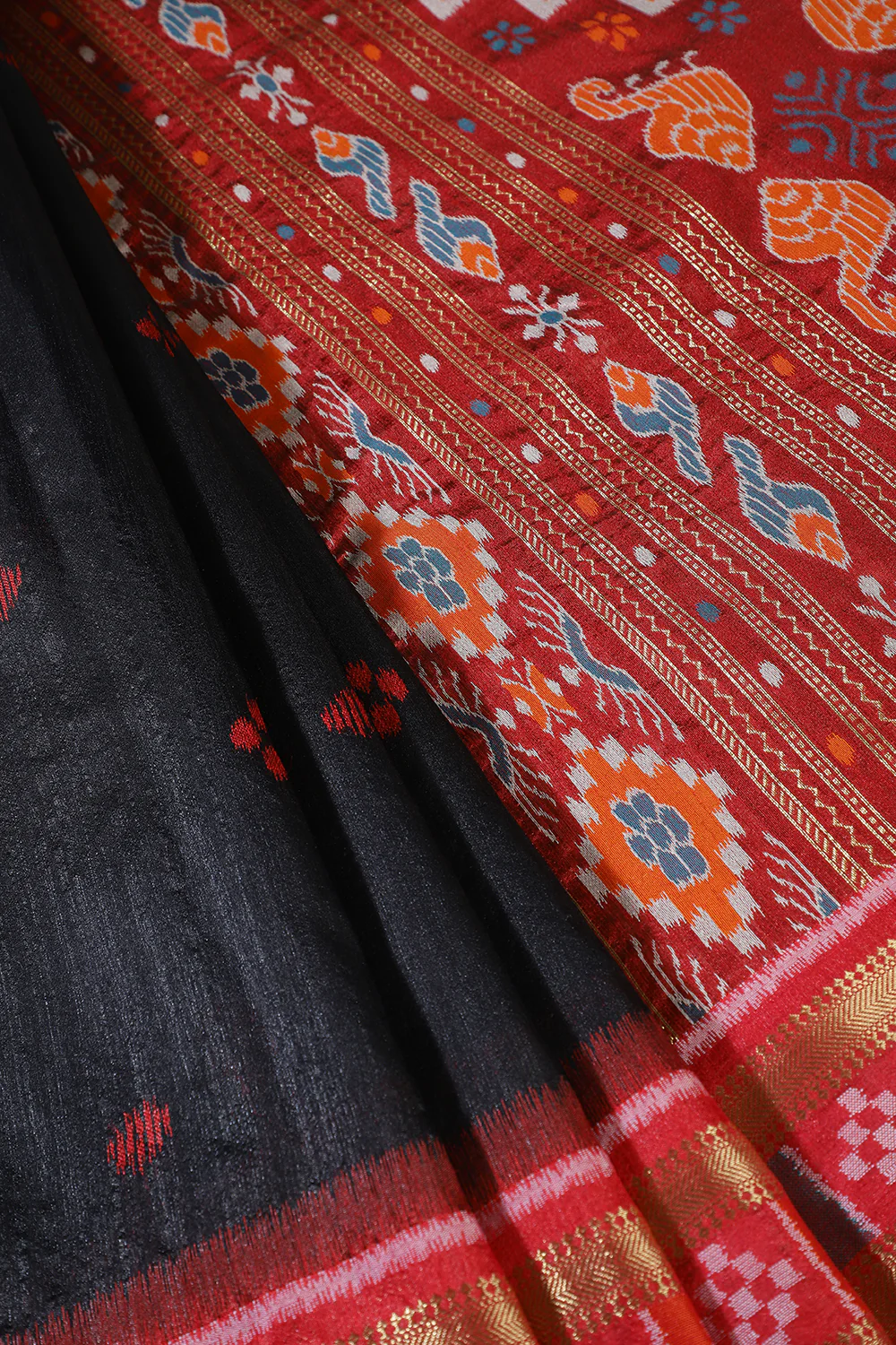 Black Tussar Silk Reham Woven Saree - Image 3