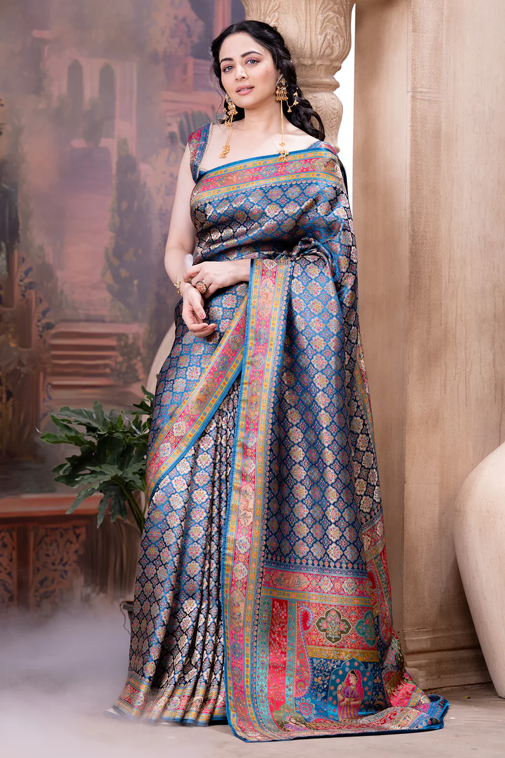Blue Maheshwari Silk Soft Brocade Woven Saree - Image 2