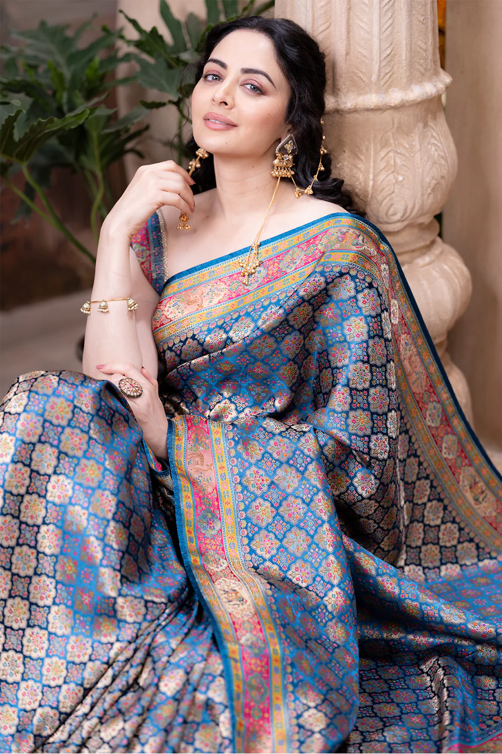 Blue Maheshwari Silk Soft Brocade Woven Saree - Image 6