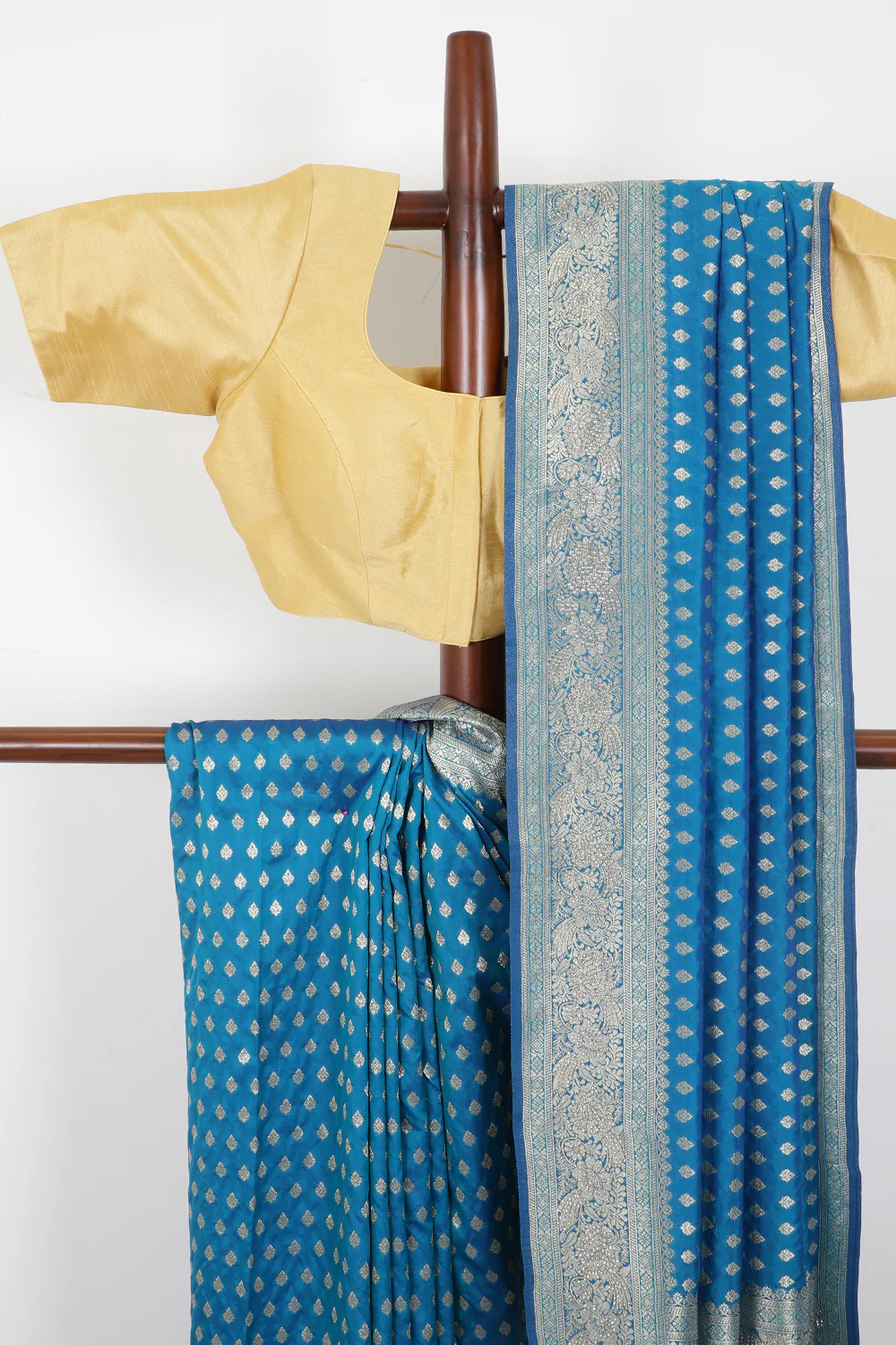 Blue Silk Zari Woven And Swaroski Work Saree - Image 3