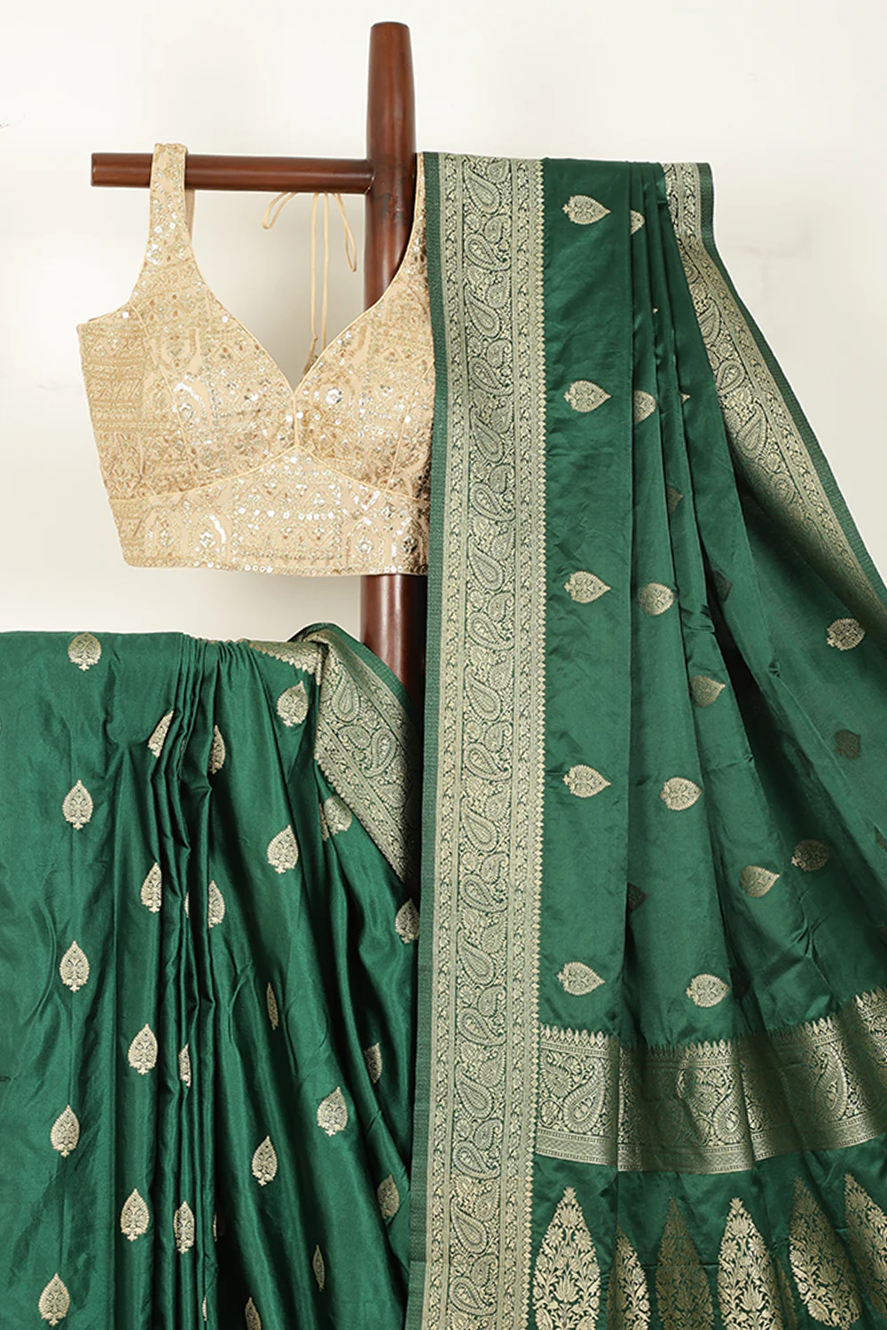 Bottle Green Color South Silk Zari Woven Saree - Image 5