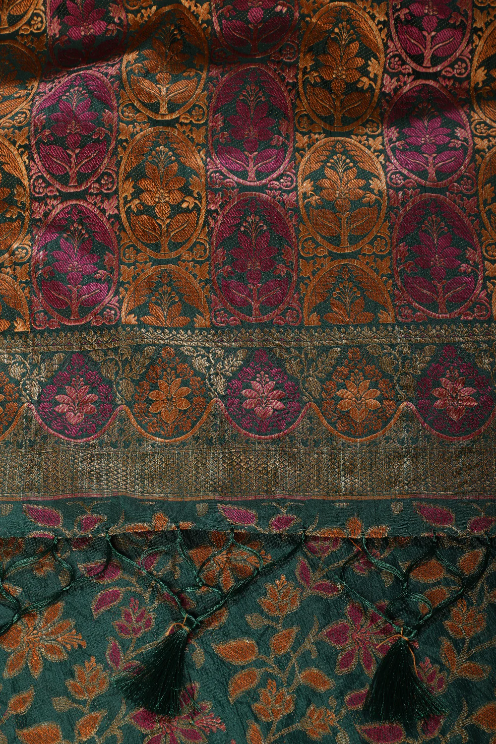 Bottle Green Colour Tussar Woven Silk Saree - Image 3