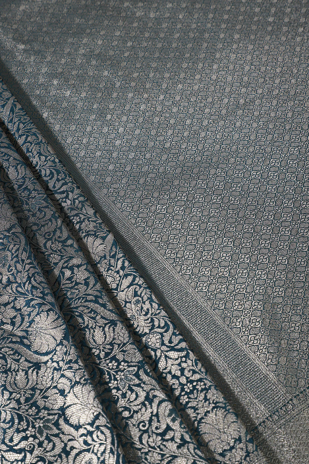 Bottle Green Floral Zaal Woven South Silk Saree - Image 3