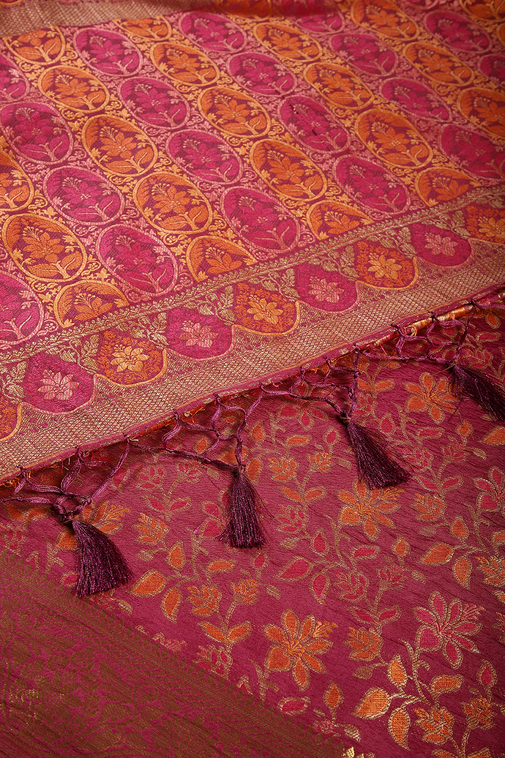Burgundy Color Tussar Woven Silk Saree - Image 4