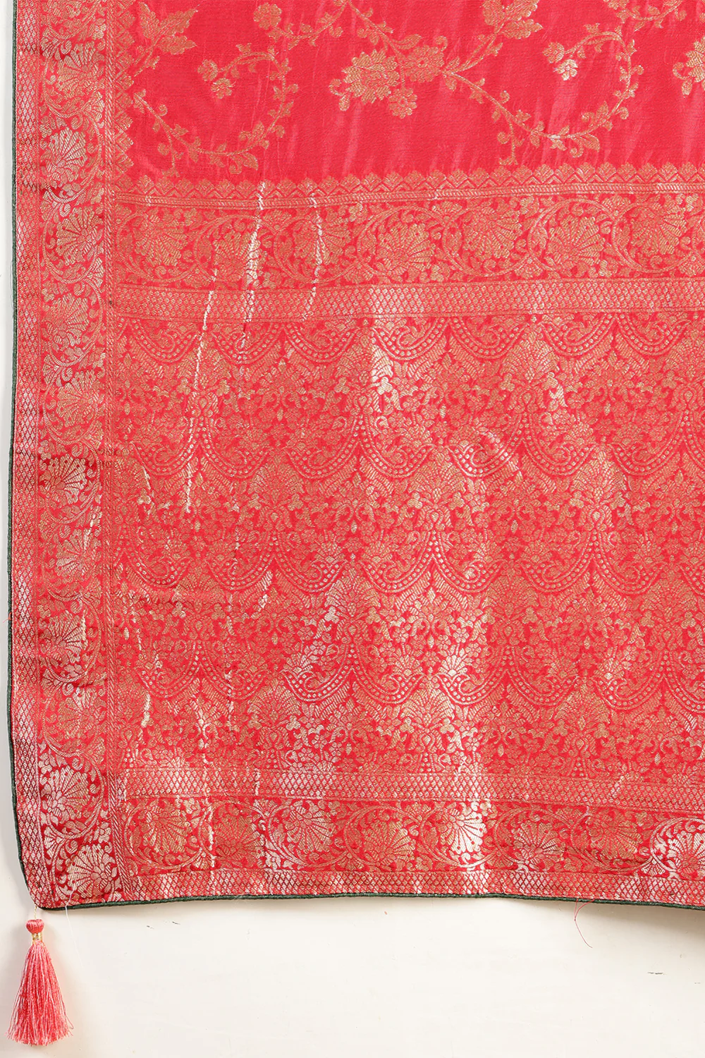 Cardinal Red Banarasi Silk Zari Floral Zaal Woven Saree - Image 10