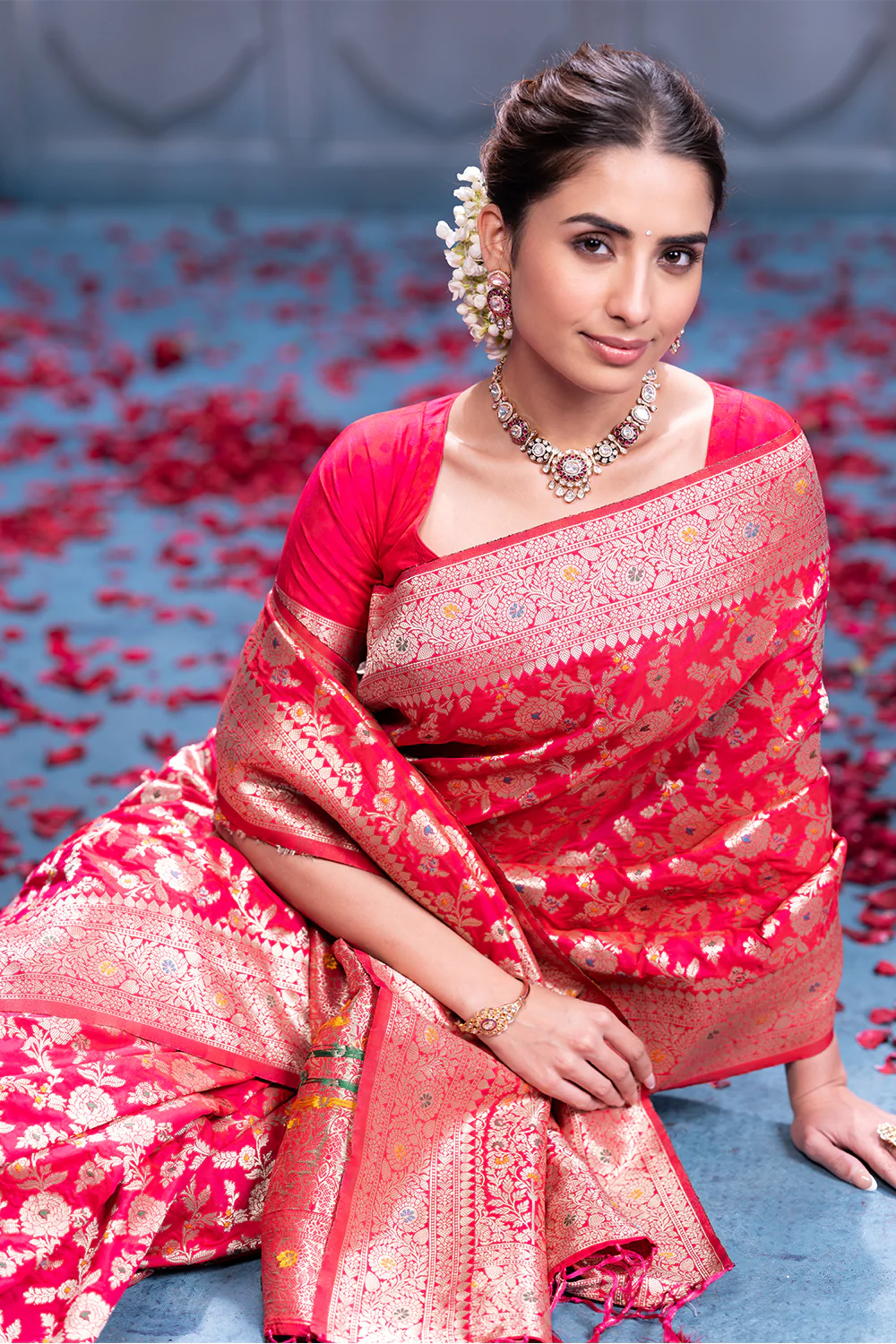 Cheery Red Colour Banarasi Silk Woven Saree - Image 7