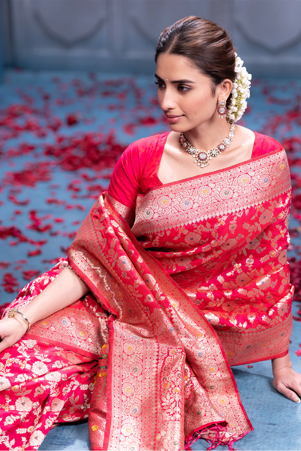 Cheery Red Colour Banarasi Silk Woven Saree - Image 8