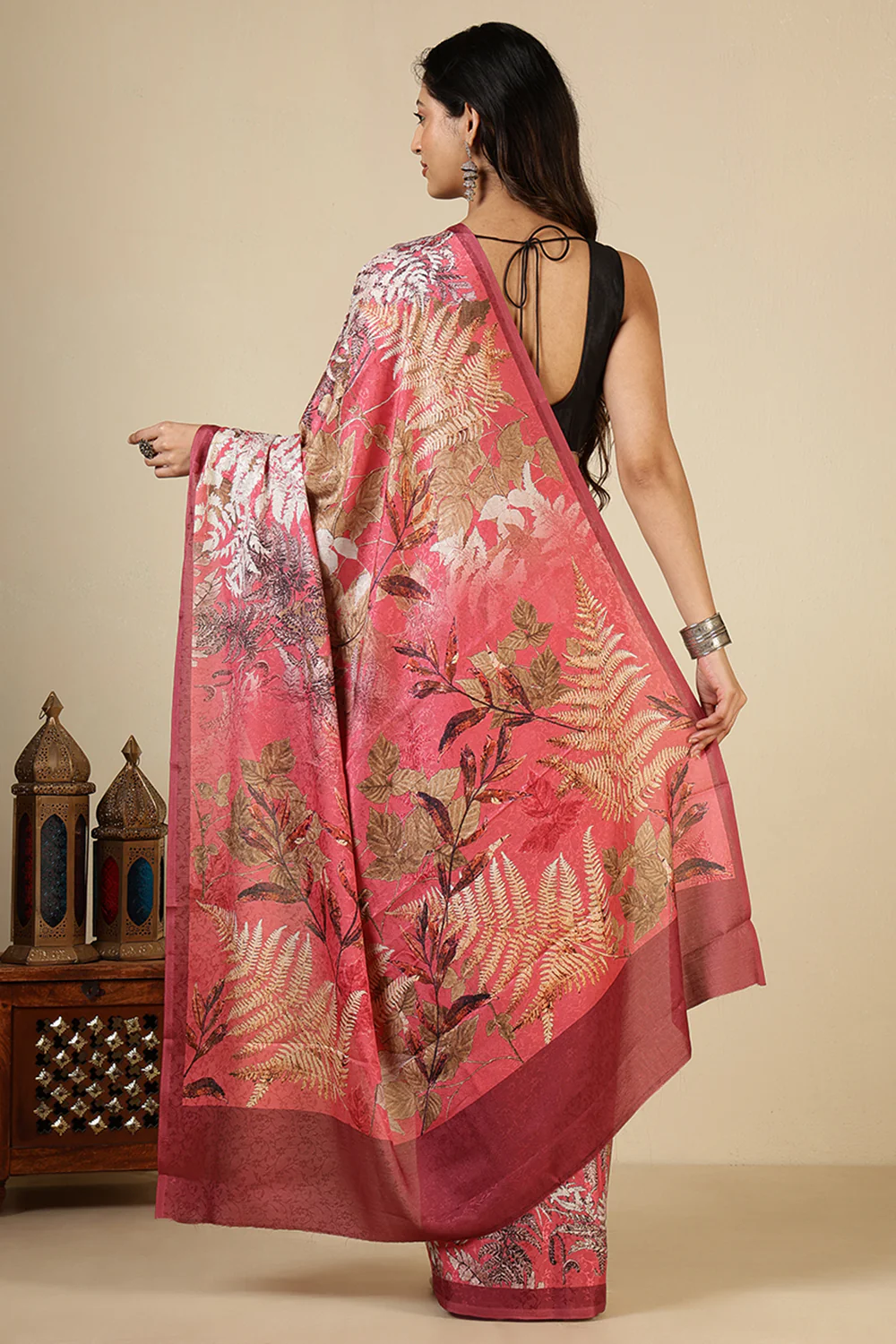 Coral Jacquard Silk Printed Saree - Image 5