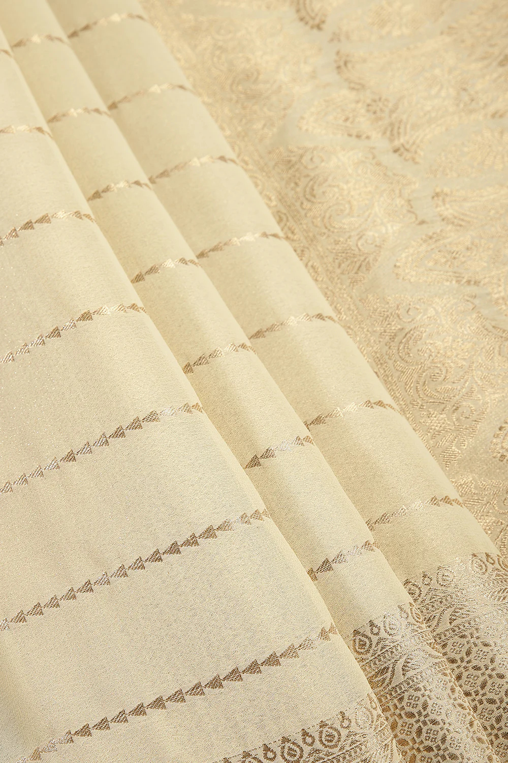 Cream Color Georgette Saree with Zari Pinstripes - Image 3