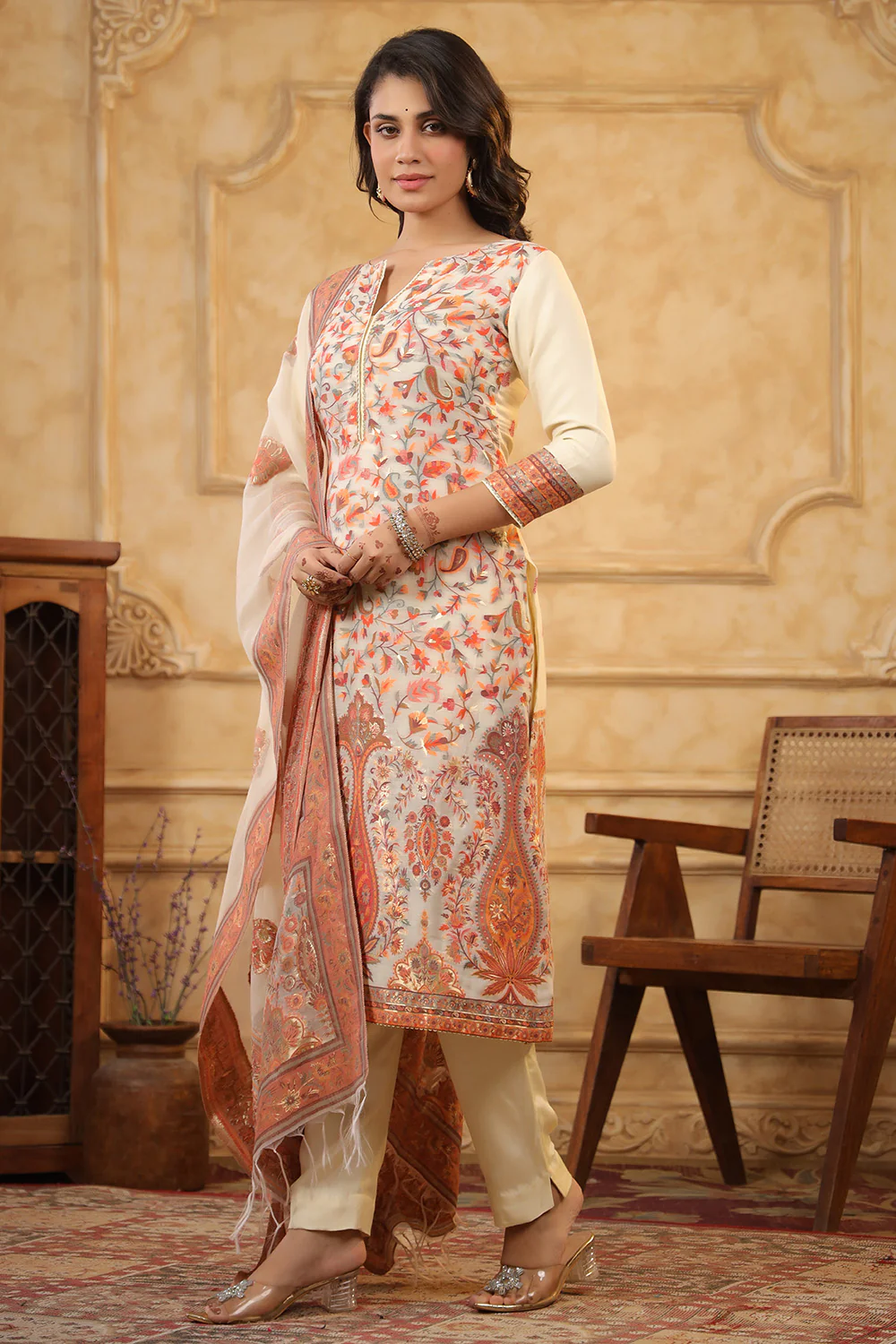 Cream Color Meena-Kaari Woven Chanderi Suit - Image 7