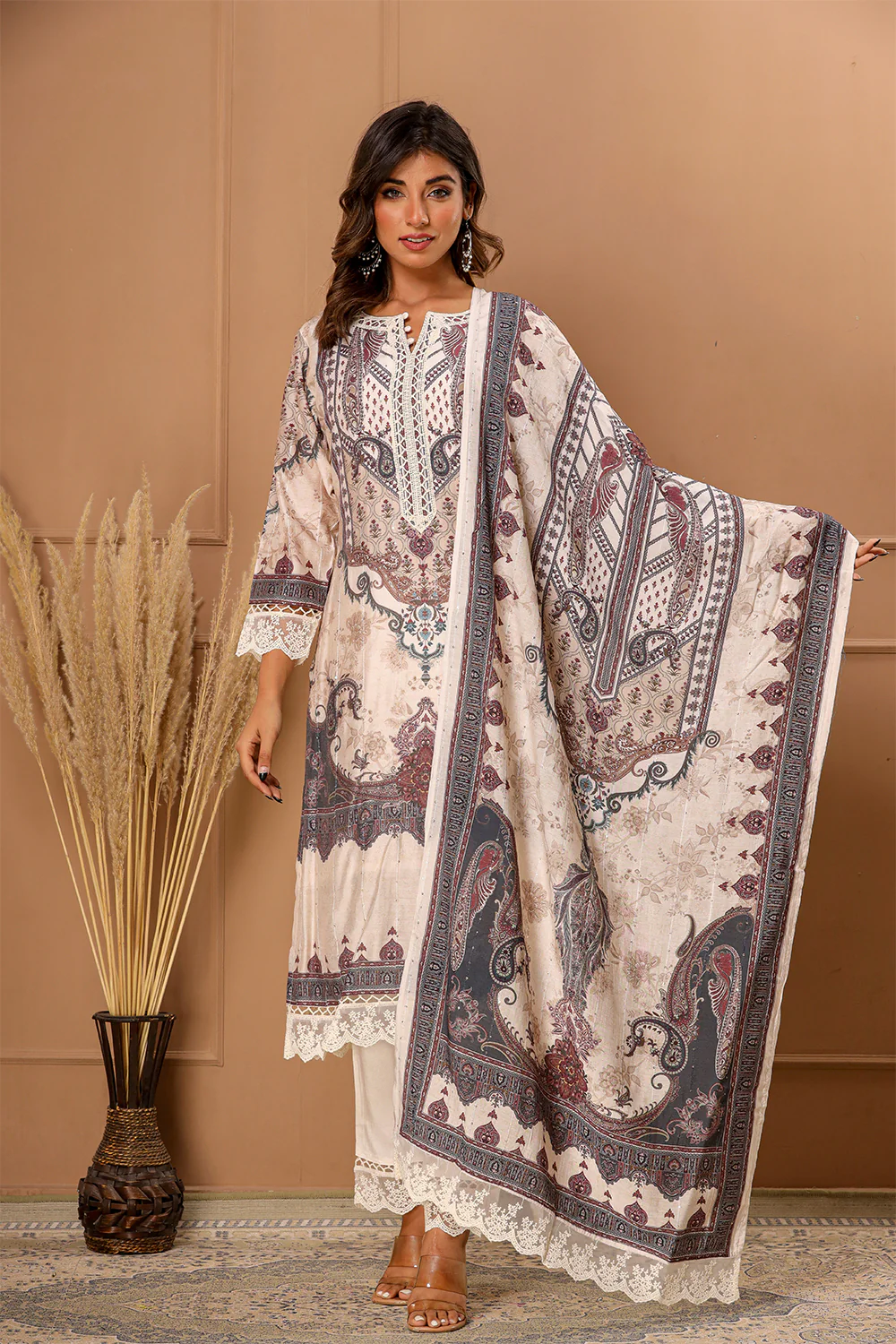 Cream Color Muslin Printed Suit - Image 3