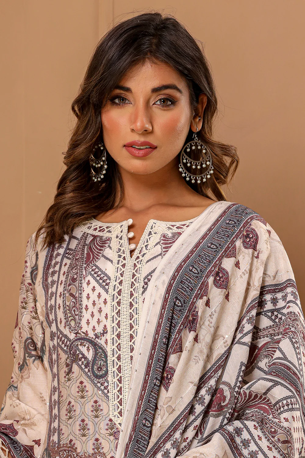 Cream Color Muslin Printed Suit - Image 6