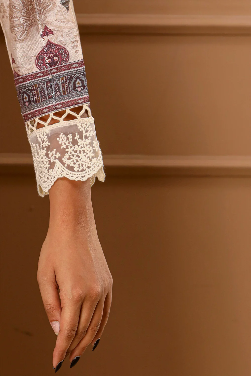 Cream Color Muslin Printed Suit - Image 8