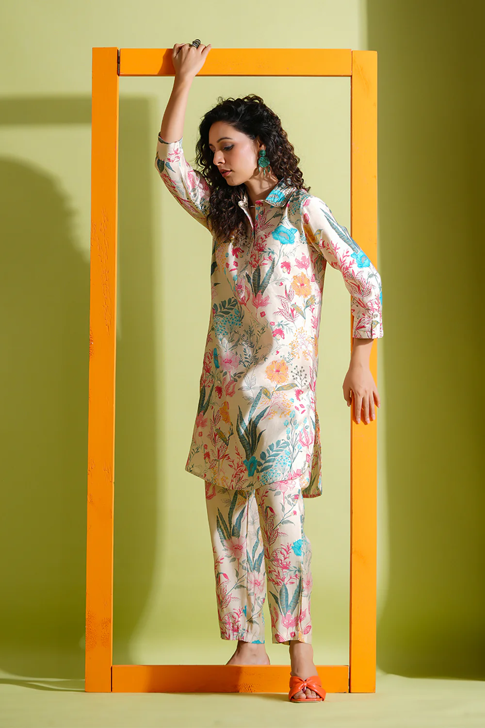 Cream Colour Muslin Printed Co-Ord Set - Image 3