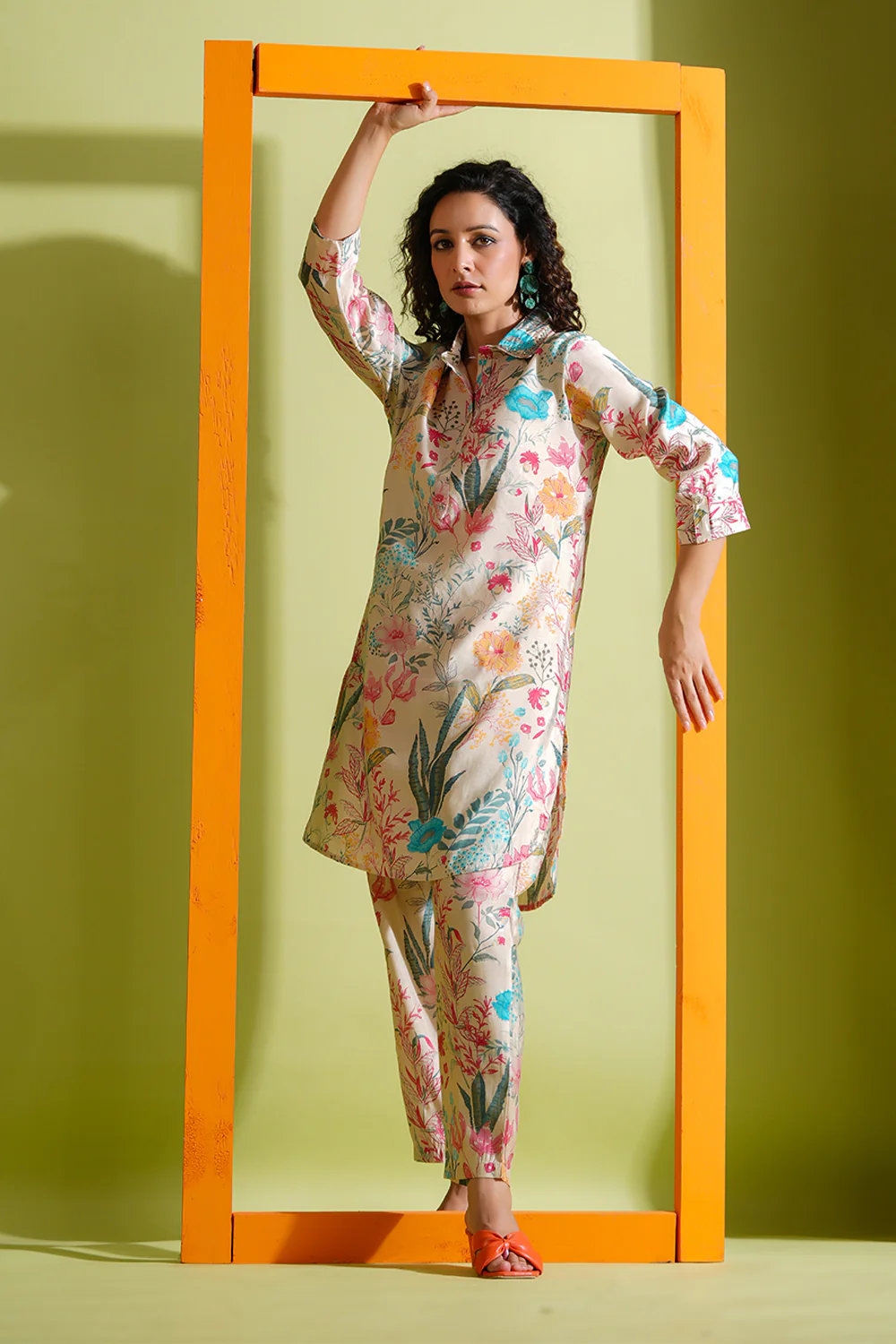 Cream Colour Muslin Printed Co-Ord Set - Image 6