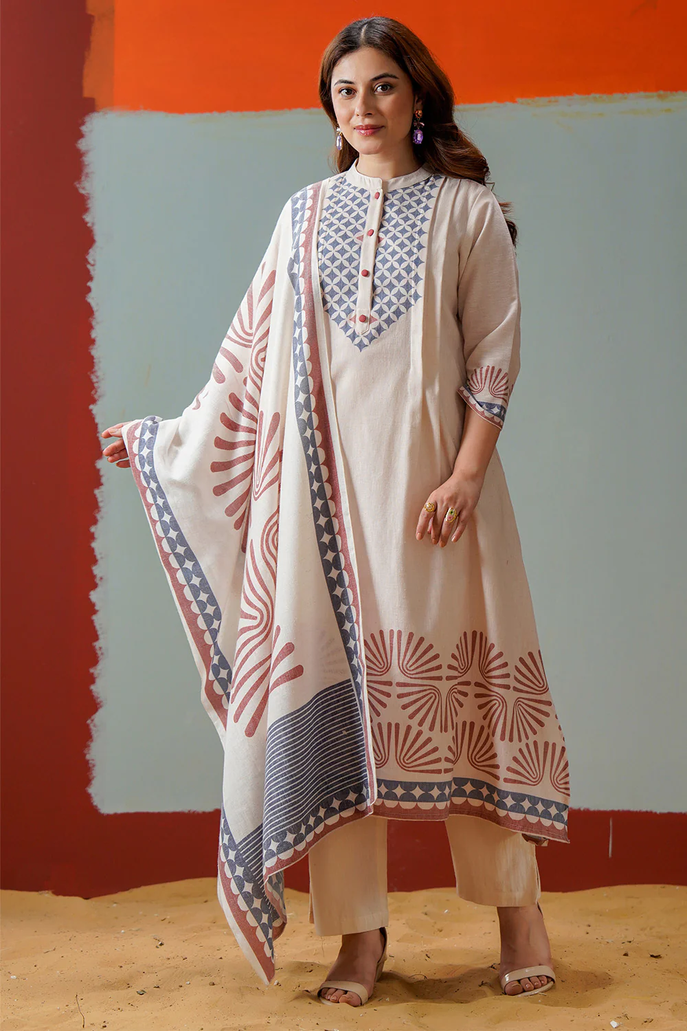 Cream Cotton Block Printed Suit Set - Image 6