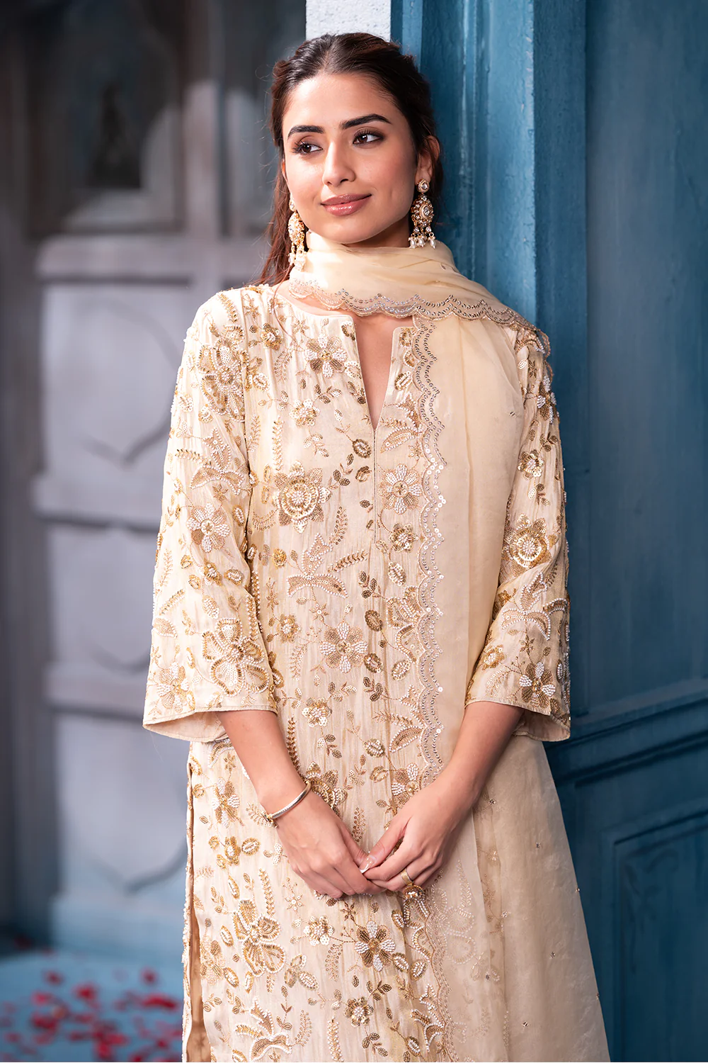 Cream Metallic Tissue Cut-dana And Sequins Embroidered Suits - Image 9