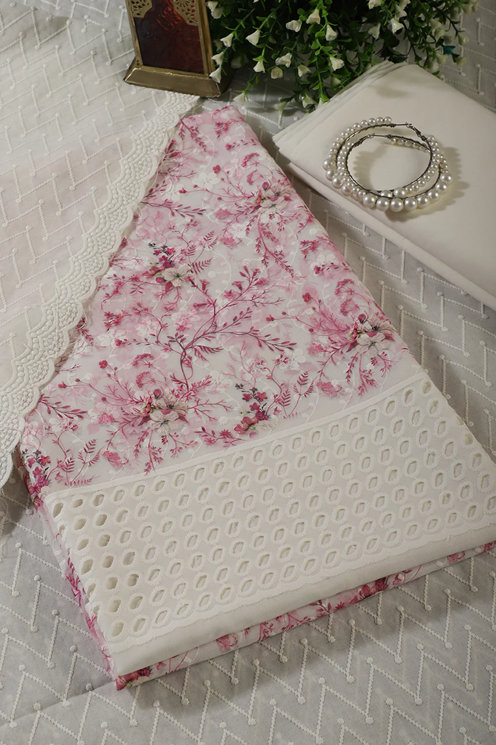Cream & Pink Cotton Chikankari Work Floral Printed Unstitched Suit - Image 3