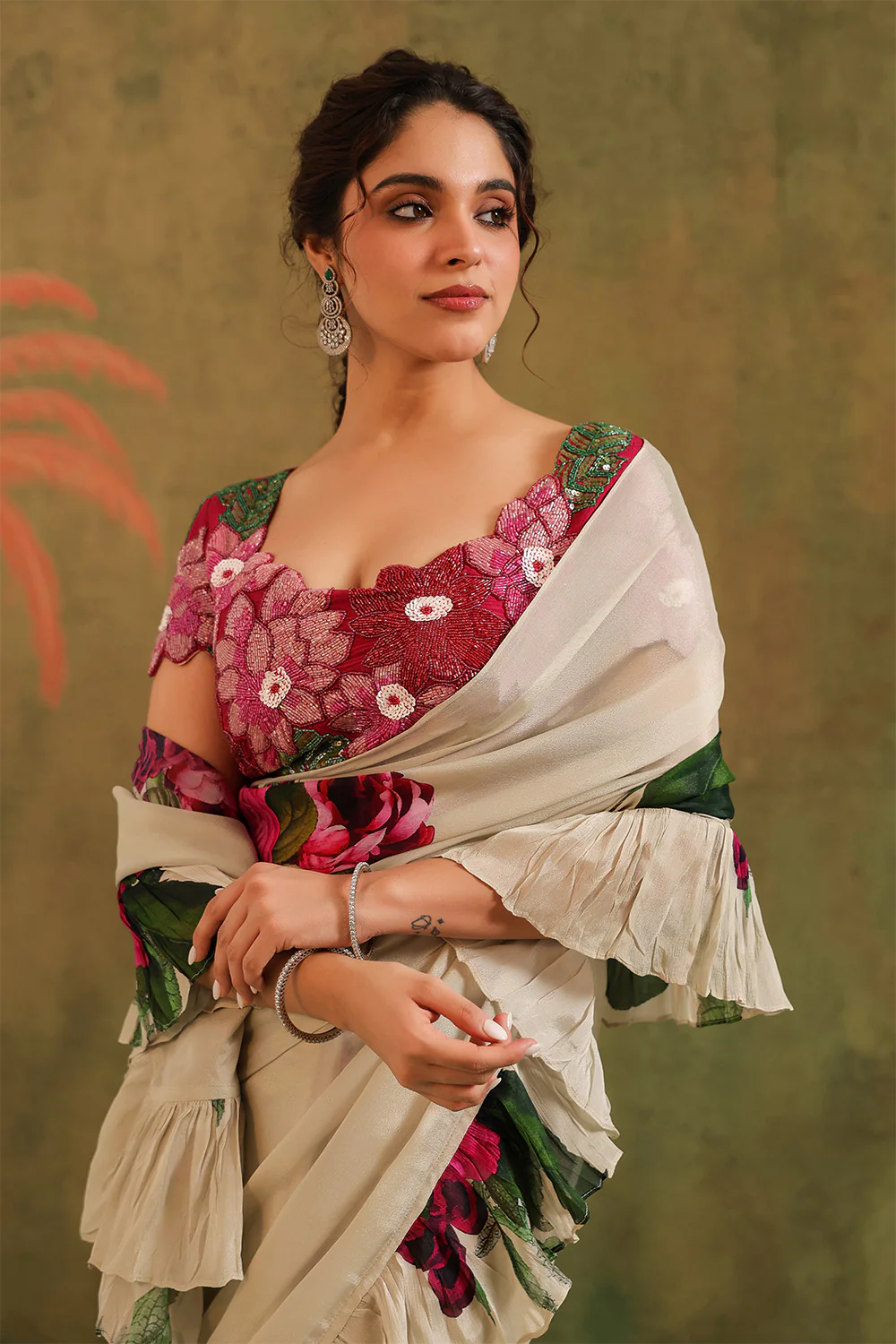 Cream Pure Crepe Silk Floral Printed Ruffled Saree With Readymade Cut-Dana Embroidered Blouse - Image 11