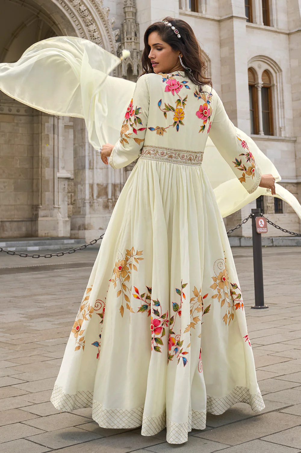 Cream Silk Floral Printed And Zari Embroidered Alia Cut Anarkali Gown - Image 3