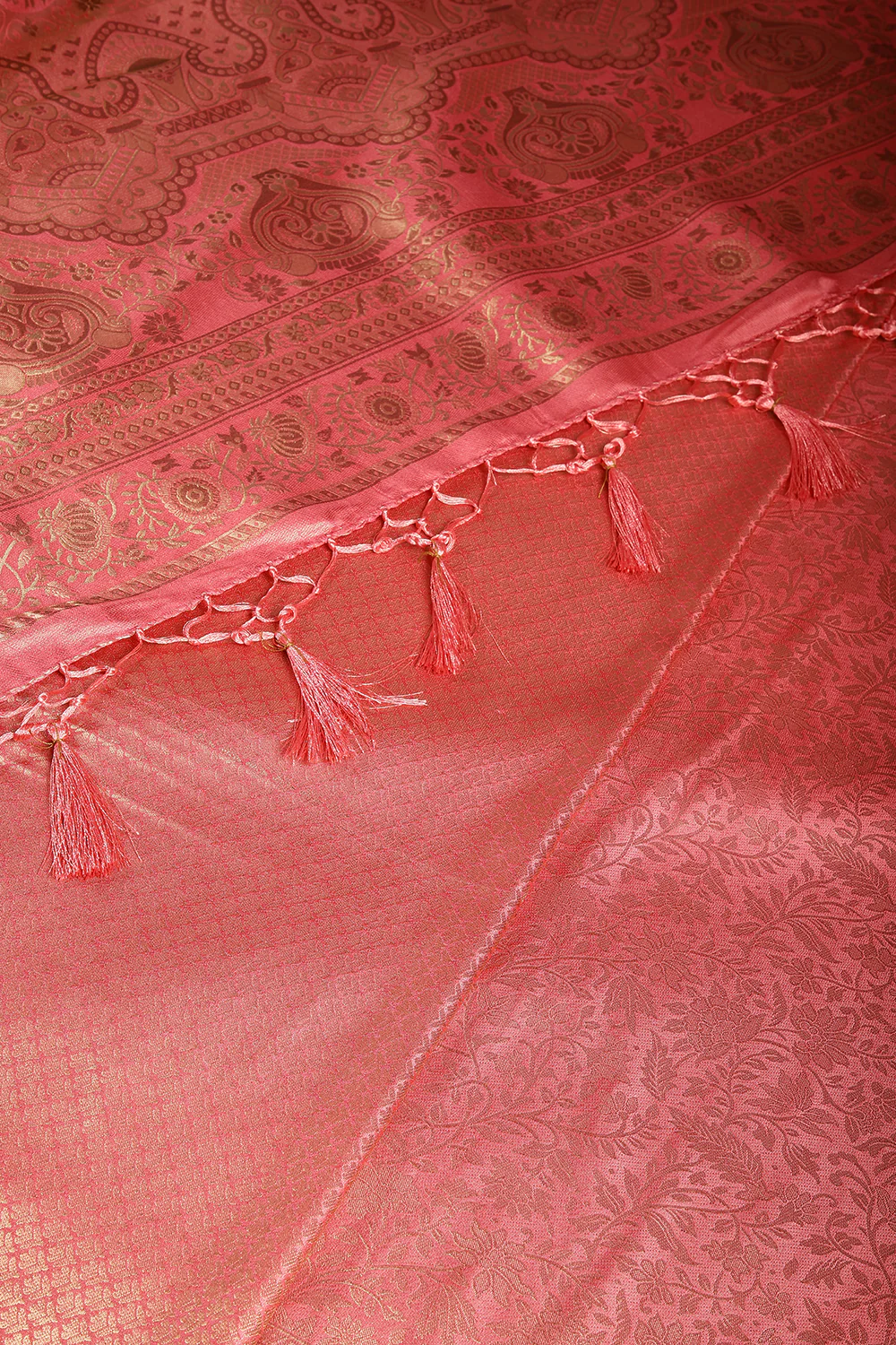 Dark Coral Colour South Silk Heavy Woven Saree - Image 2