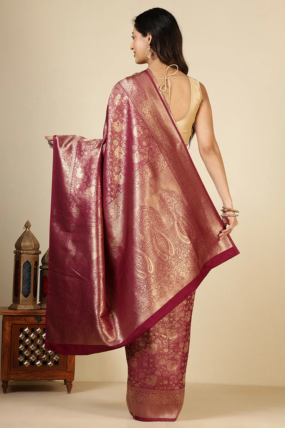 Dark Scarlet South Silk Woven Saree - Image 4
