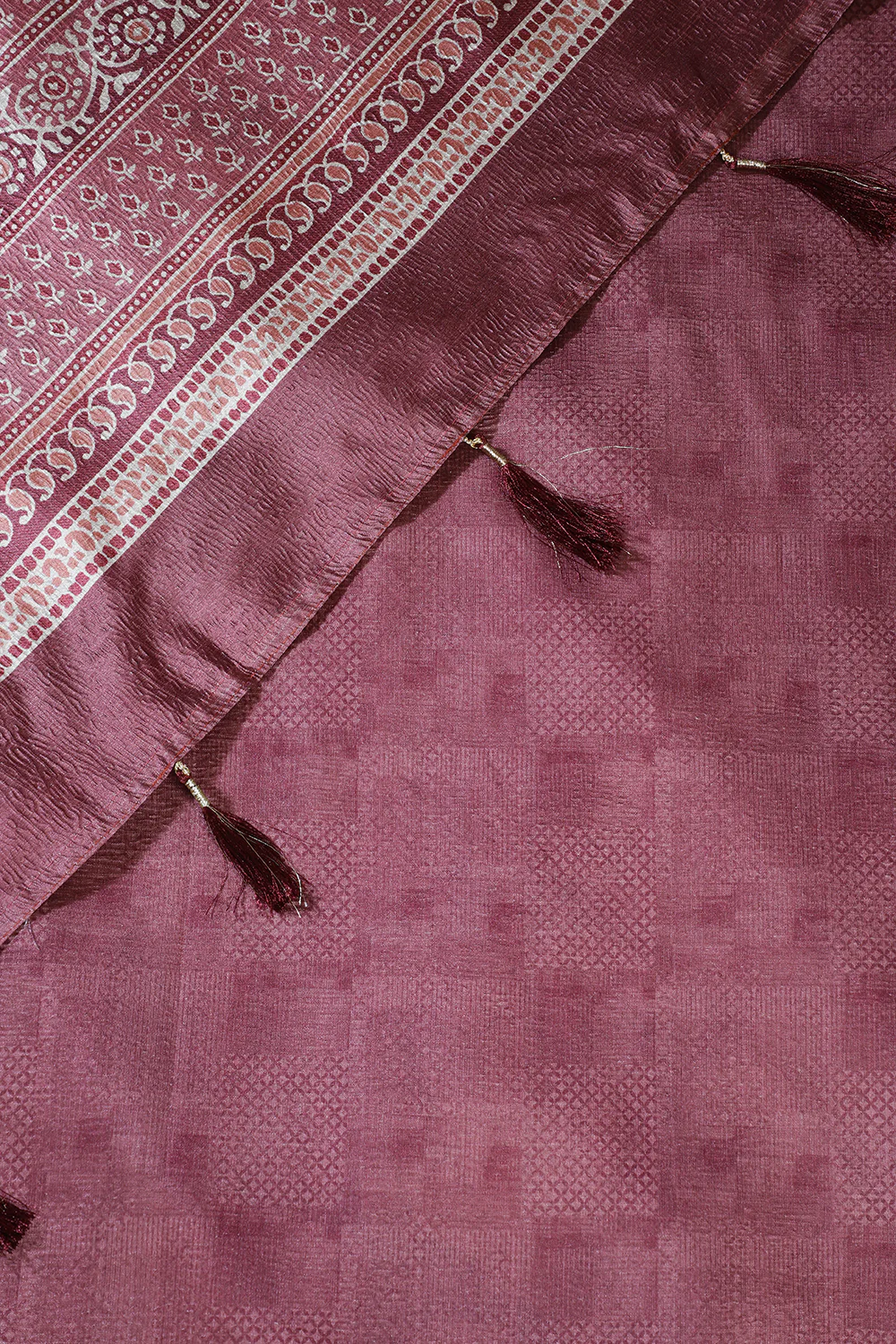 Dusty Pink Floral Printed Tussar Silk Saree - Image 3