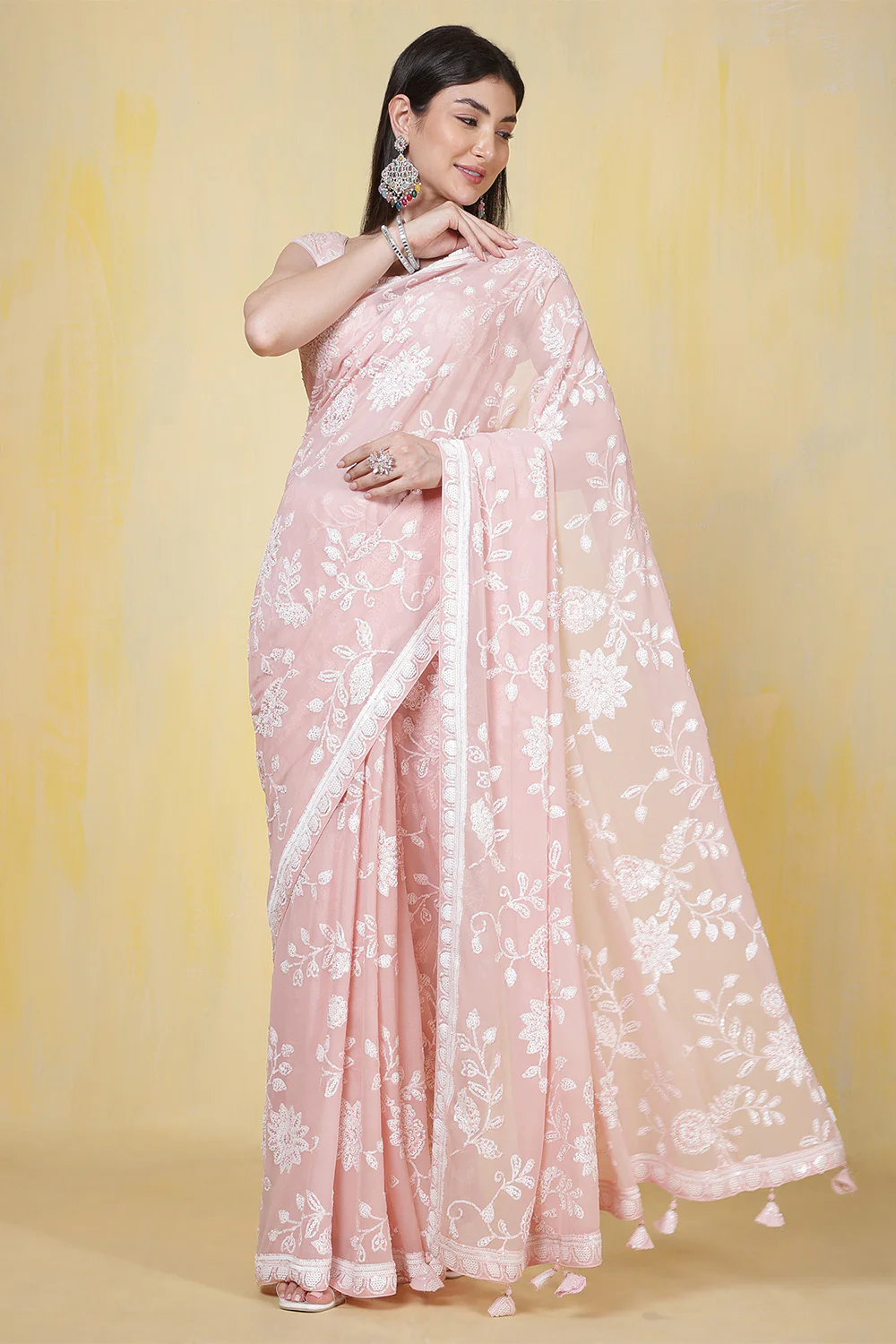 Dusty Pink Georgette Sequins Embroidered Saree - Image 4