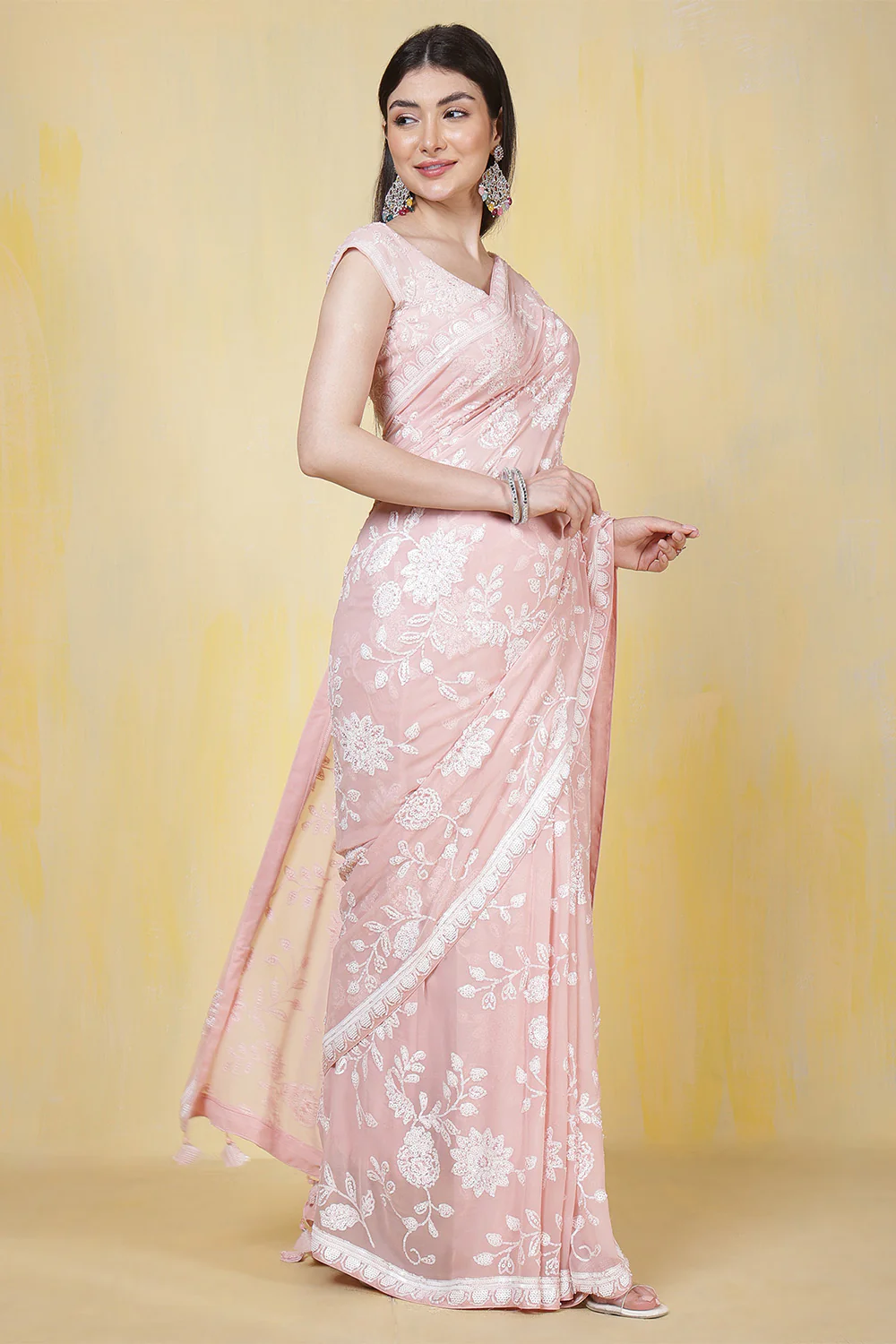 Dusty Pink Georgette Sequins Embroidered Saree - Image 5