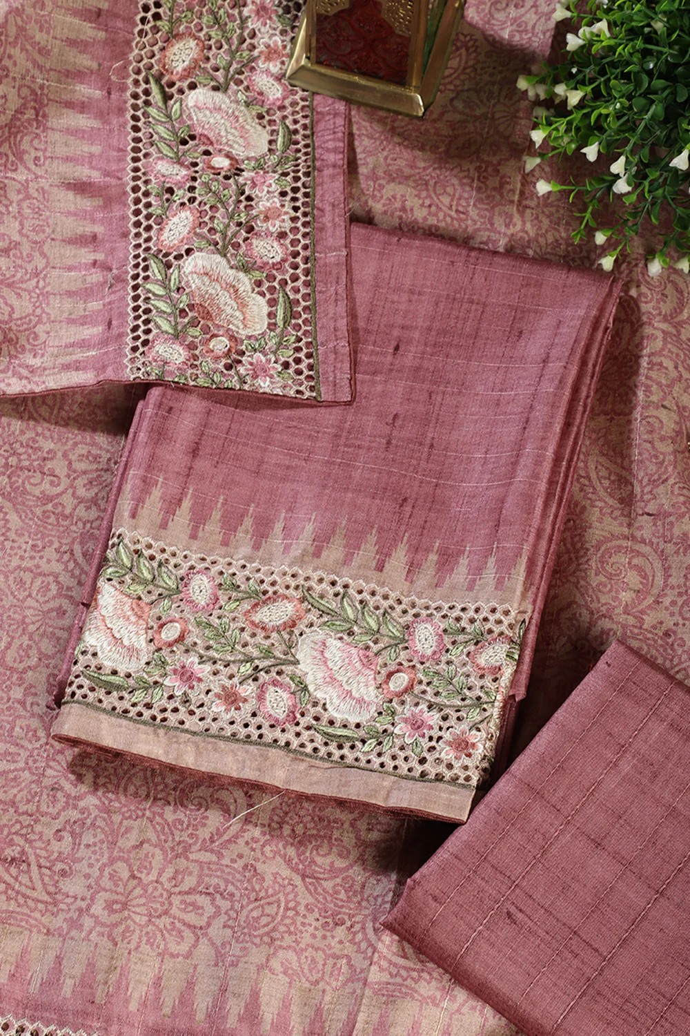 Dusty Pink Tussar Cotton Floral Lace Work Unstiched Suit Material - Image 4