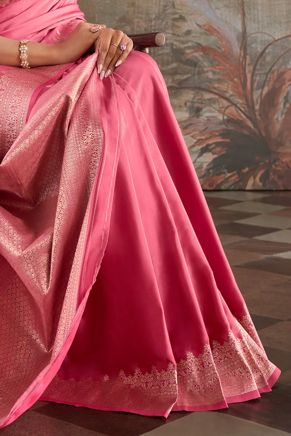 Dusty Pink Zari Woven Satin Silk Saree - Image 3