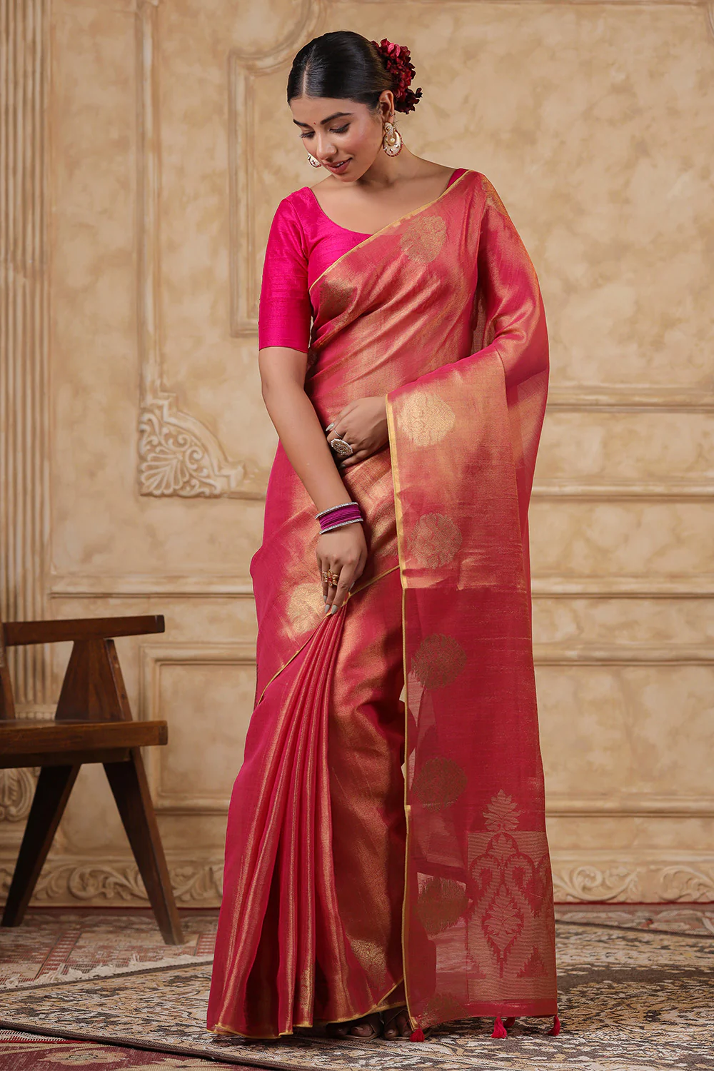 Fuchsia Pink Color Organza Cotton Golden Zari Woven Saree - Image 4