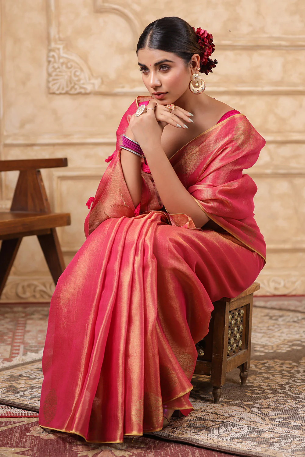 Fuchsia Pink Color Organza Cotton Golden Zari Woven Saree - Image 5