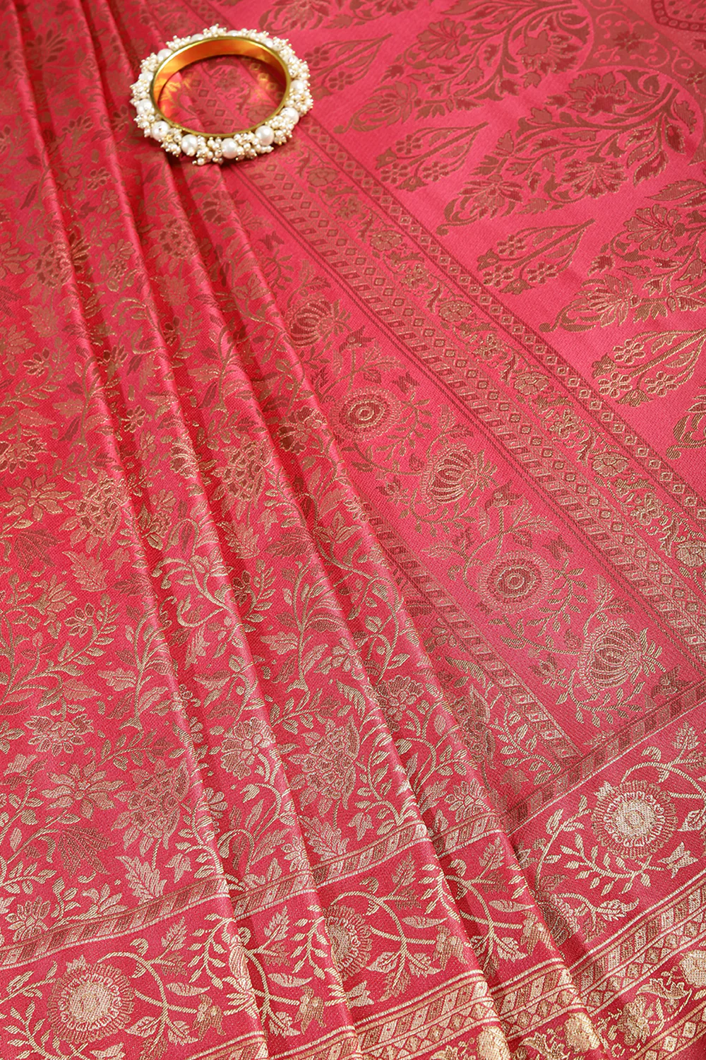 Fuchsia Pink Colour South Silk Heavy Woven Saree - Image 3