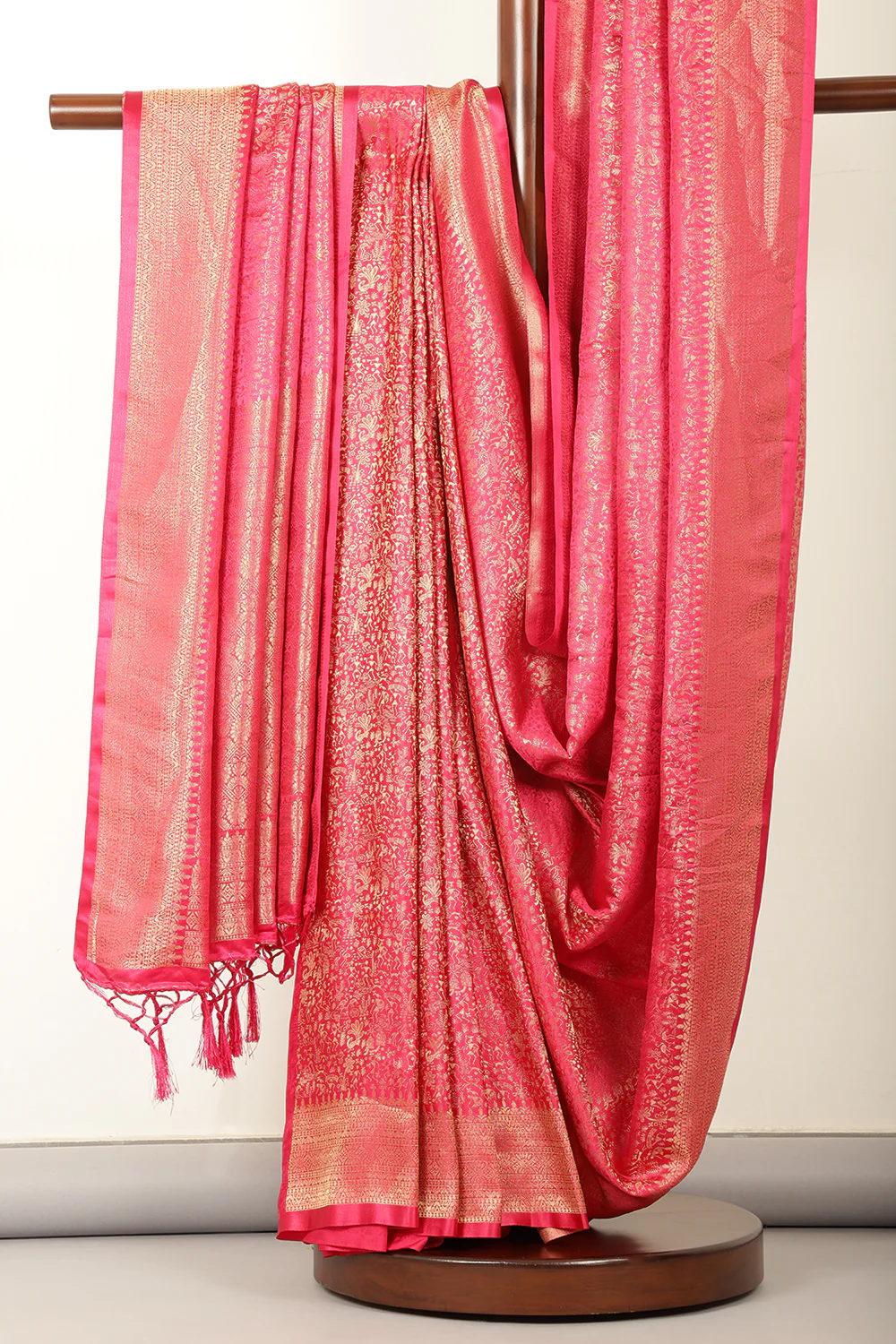 Fuchsia Zari Woven Soft Silk Saree - Image 3