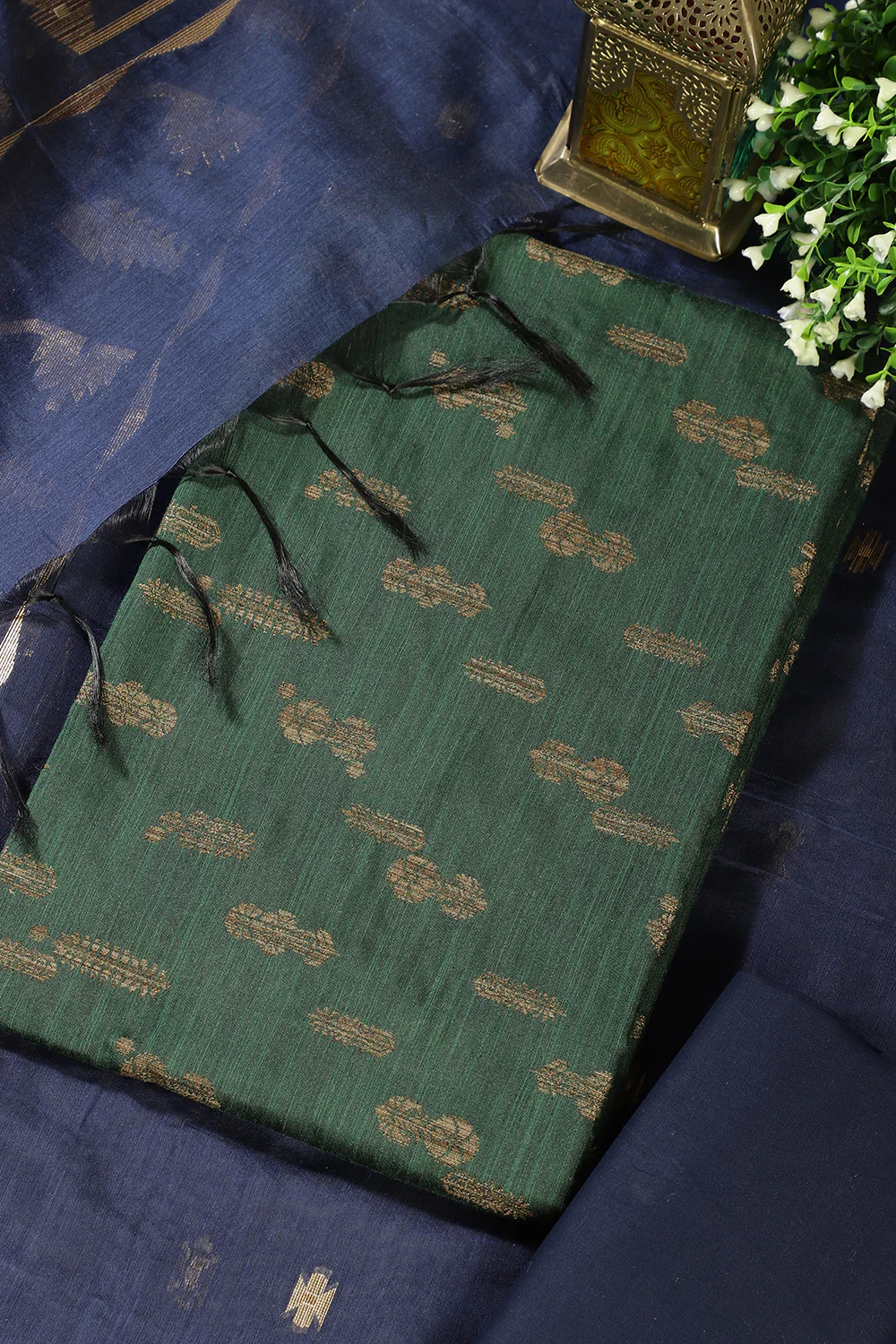 Green Chanderi Silk Woven Unstitched Suit - Image 4