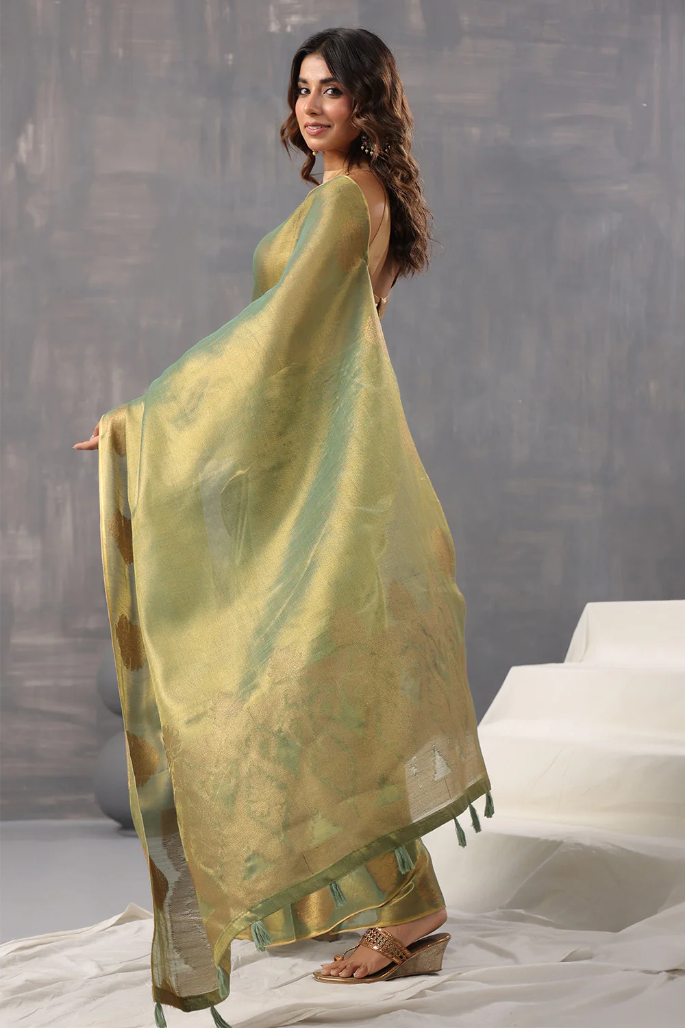 Green Color Organza Cotton Golden Zari Woven Saree - Image 3