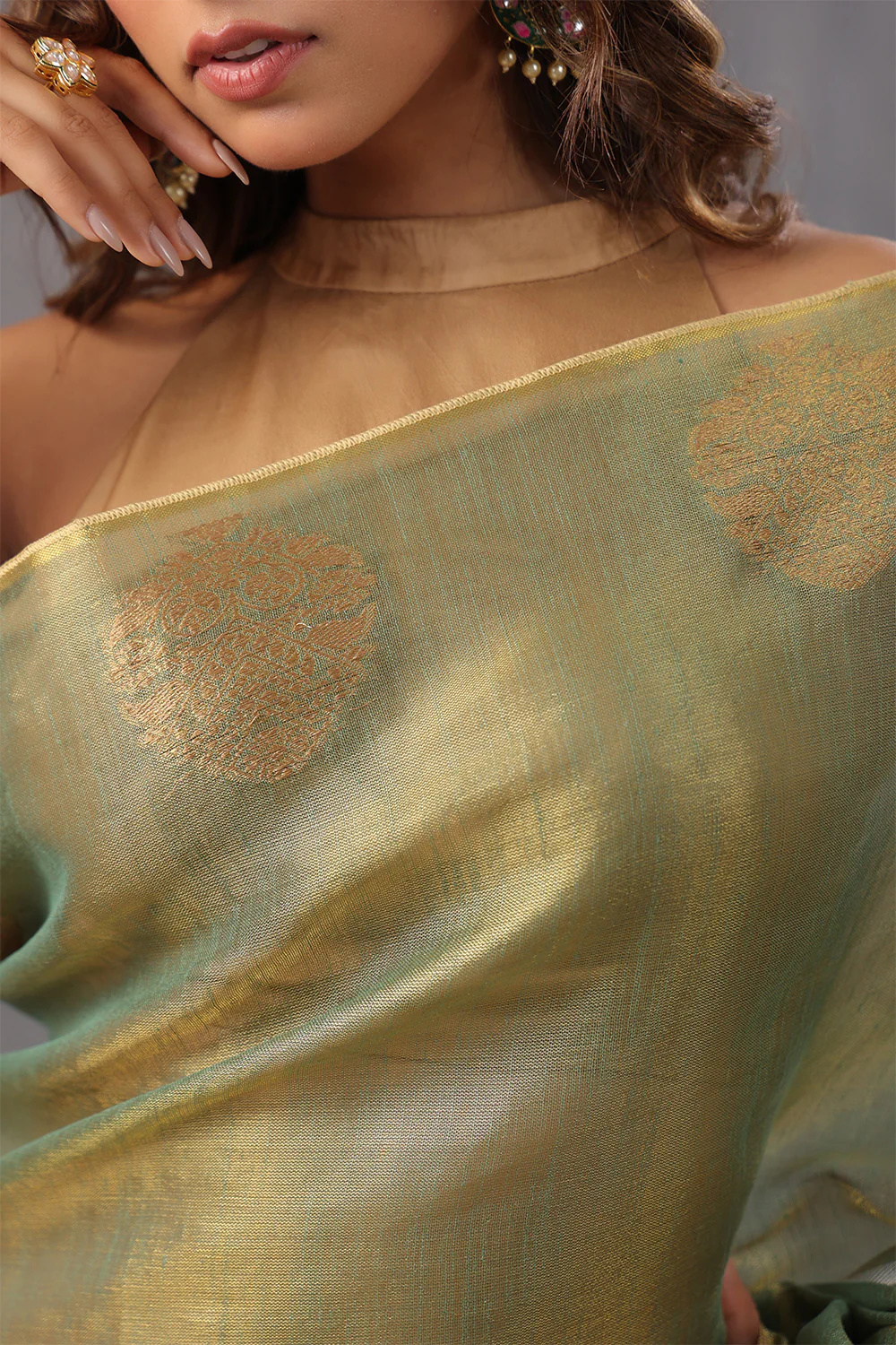 Green Color Organza Cotton Golden Zari Woven Saree - Image 6