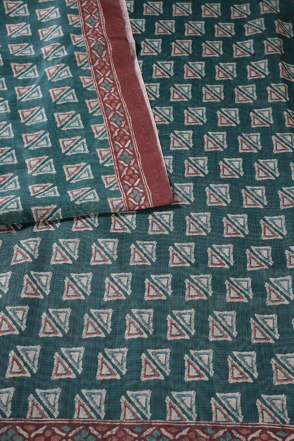 Green Cotton Silk Printed Saree - Image 2