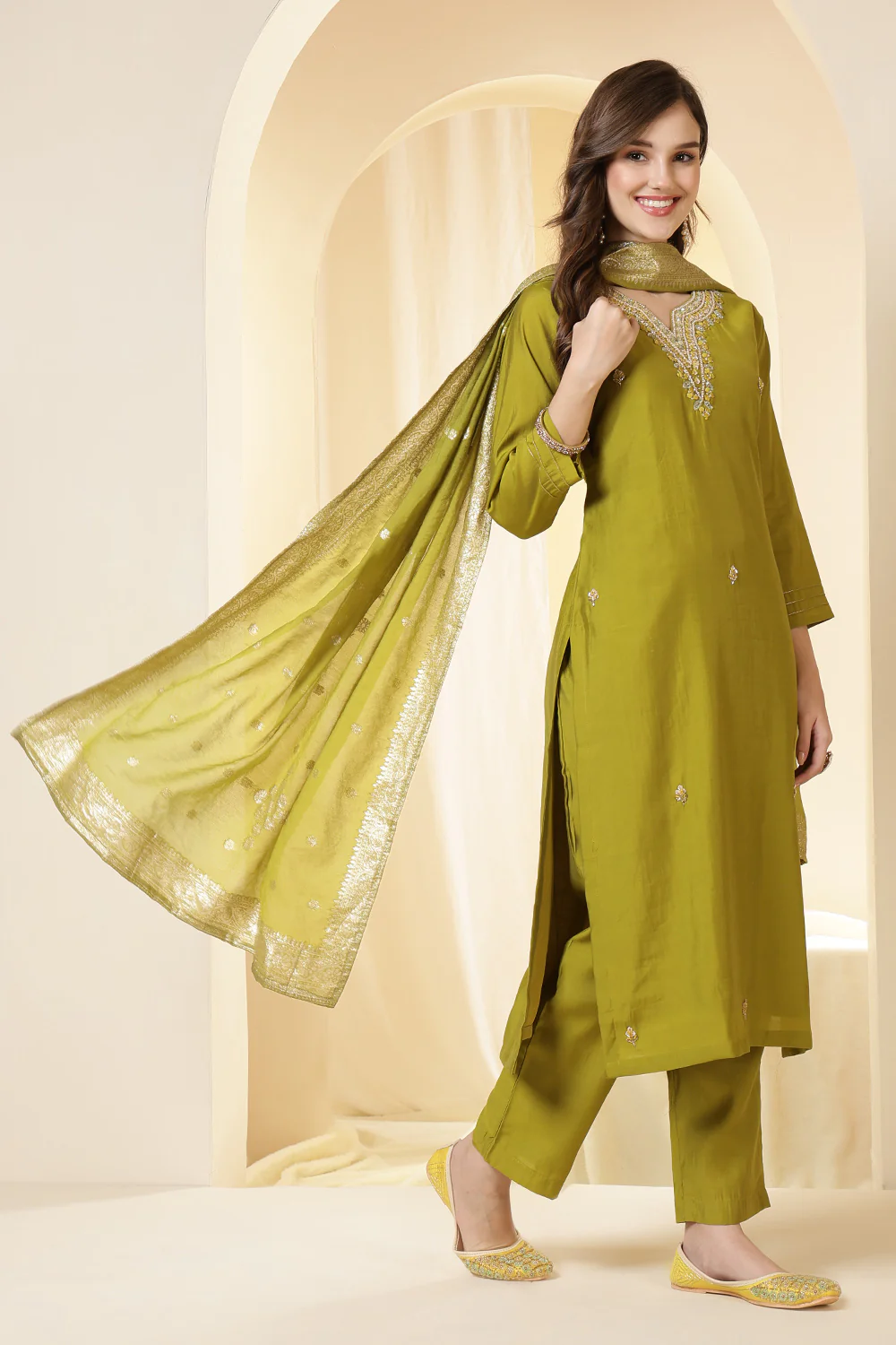 Green Silk Embroidered Suit Set - Image 5