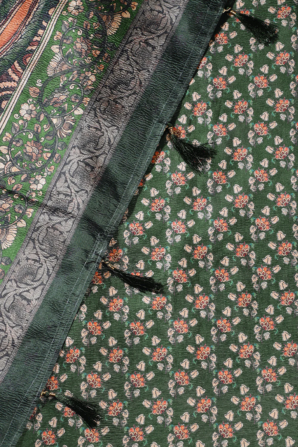 Green Tussar Silk Digital-Inspired Printed Saree - Image 4